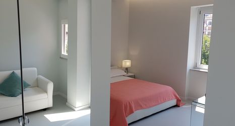 อื่นๆ 2 Younique