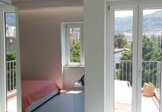 อื่นๆ 6 Younique