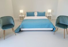 อื่นๆ 4 Younique