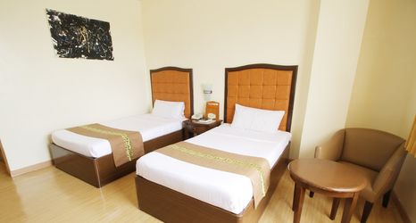 기타 2 EON Centennial Plaza Hotel