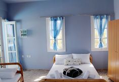 Others 6 Dodo's Santorini