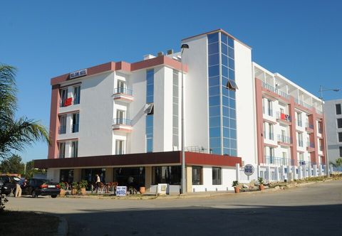 Lain-lain Free Zone Hotel