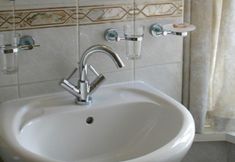 Others 3 Candlesticks