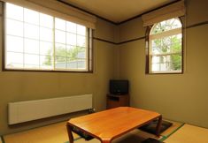 Others 5 Pension Raisin