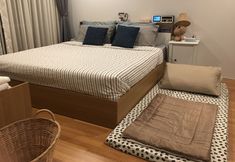 기타 5 Autta House