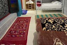 기타 La Casa Espanyola