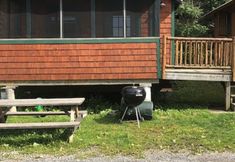 其他 5 Riverbay Adventure Inn