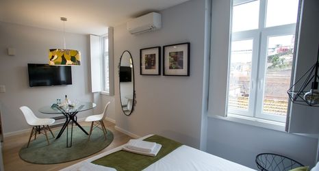 Others 2 Porto Views & Wines by Porto City Hosts