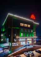 Primary image Hotel Grand Dhillon