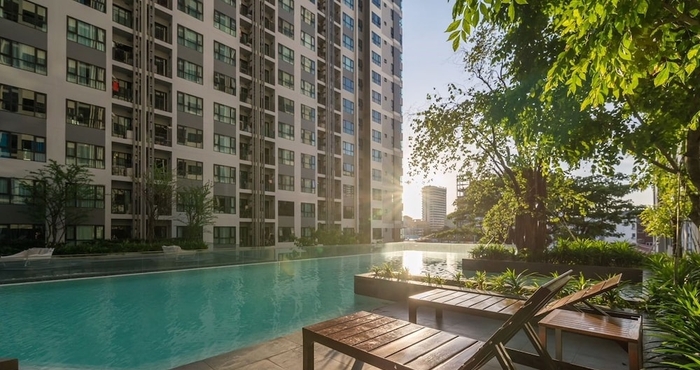 Lain-lain The Base Condo Pattaya by Supee