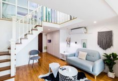 Others 3 LIVE INN Chuansha