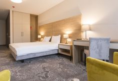 其他 7 Polanka Conference Center