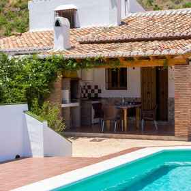 Primary image 1 Casa Ramirez, โรงแรม & ที่พัก Alcaucin