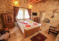 Others 5 Abu Hayat Cave Suites