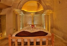 Others 6 Abu Hayat Cave Suites