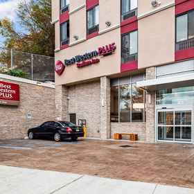 Imej utama 1 Best Western Plus Stadium Inn, Hotel Bandaraya New York