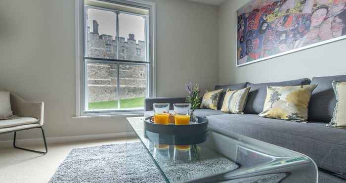 อื่นๆ Central Apartment Facing Windsor Castle