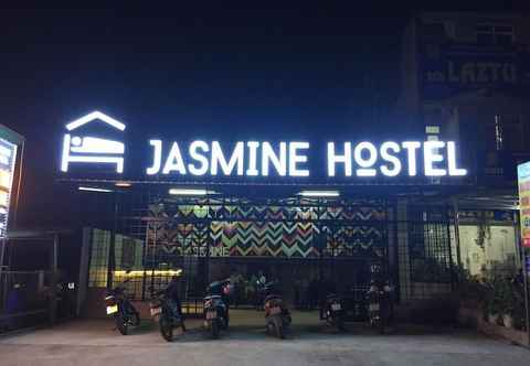 Khác Jasmine Hostel