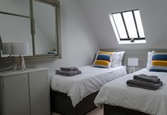 Lain-lain 3 Orchard Cottage