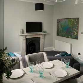 Primary image 1 River View, Chew Stoke Hotels