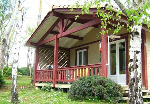 Lain-lain Camping Les Lacs de Courtes - Gîtes