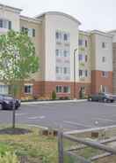 Imej utama Candlewood Suites Chester - Philadelphia International Airport, an IHG Hotel