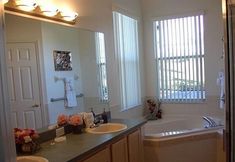 อื่นๆ 6 Ov2676 - Calabay Parc - 4 Bed 3 Baths Villa