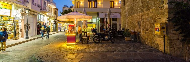 Others Polyxenia Suites