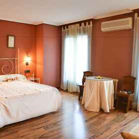 Primary image 1 Cafe Bar Hotel Jefi, Casas del Castañar Hotels