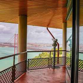 Primary image1HI Almada - Pousada Juventude - Hostel,古尔本基安天文馆飯店