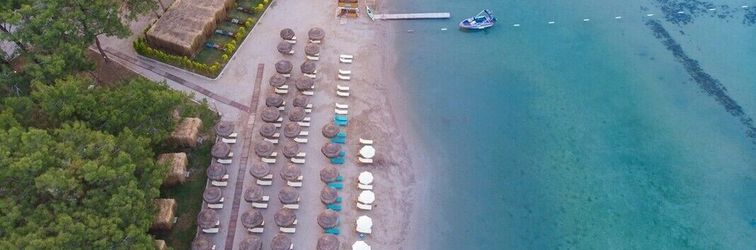 อื่นๆ Green Pine Beach & Bungalows