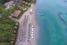 อื่นๆ Green Pine Beach & Bungalows