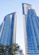 Primary image Circle On Cavill Surfers Paradise Apartments-Holiday Paradise