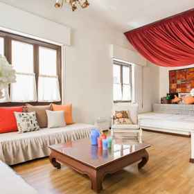 Primary image1Nephiria's Art House, Under the Acropolis,辛塔格玛飯店