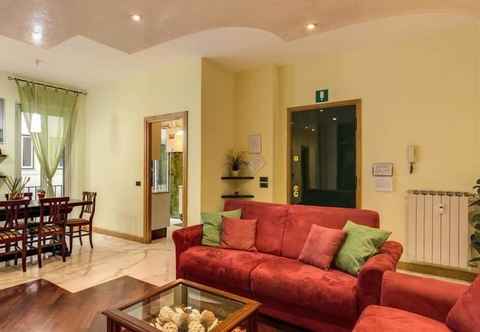 Others Elegant 2 bedrooms Campo dei Fiori