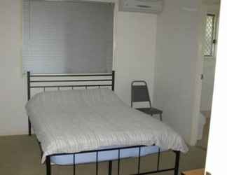 Others 2 Budget Accommodation Salisbury Studio 4