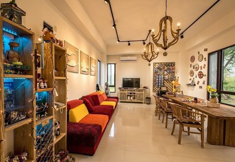 อื่นๆ Hu Moon Lake