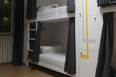 기타 Stay With Me Hostel