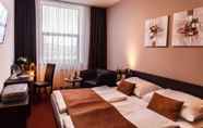 Lain-lain 7 Interhotel Zlin