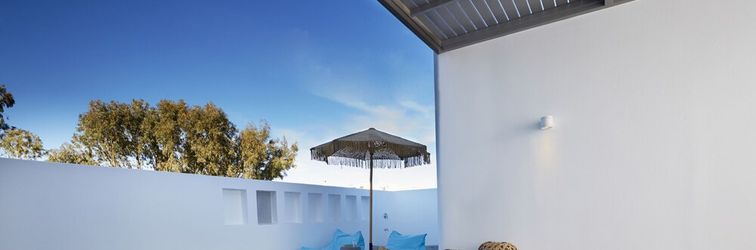 Others Eolia Kamari Villa