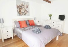 기타 6 The Old Dairy