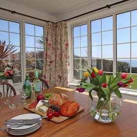 Primary image1Watchtower,Deviock飯店