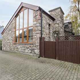 Primary image 1 Ddol Helyg Barn, Gwynedd Hotels