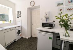 อื่นๆ 7 Hollie Cottage