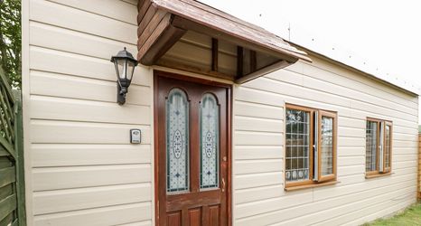 Others 2 Wisteria Chalet