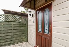 Others 6 Wisteria Chalet