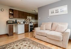 Others 7 Wisteria Chalet