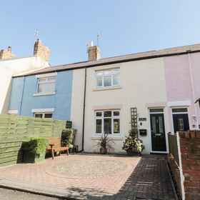 Primary image 1 Canny Cottage, Chillingham Villas