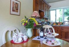 อื่นๆ 2 High House