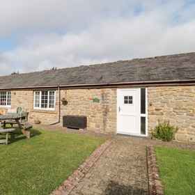 Primary image 1 Curlew, Chillingham Villas